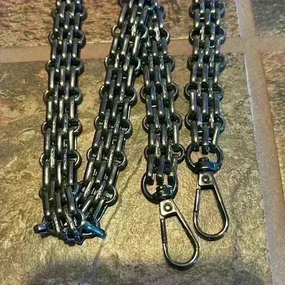 47” gunmetal crossbody chain